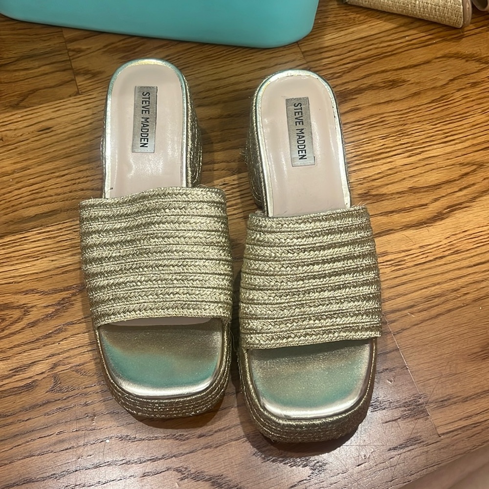 Steve Madden gold espadrille mules